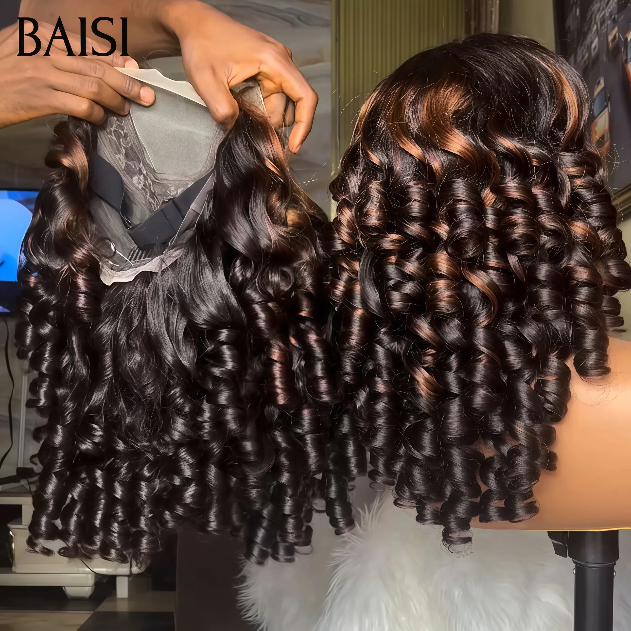 BAISI Perruque lace closure Bouclée loose Wave en Couleurs NOIR Mixte brun 1B#30# en 100% Cheveux Humains BS65