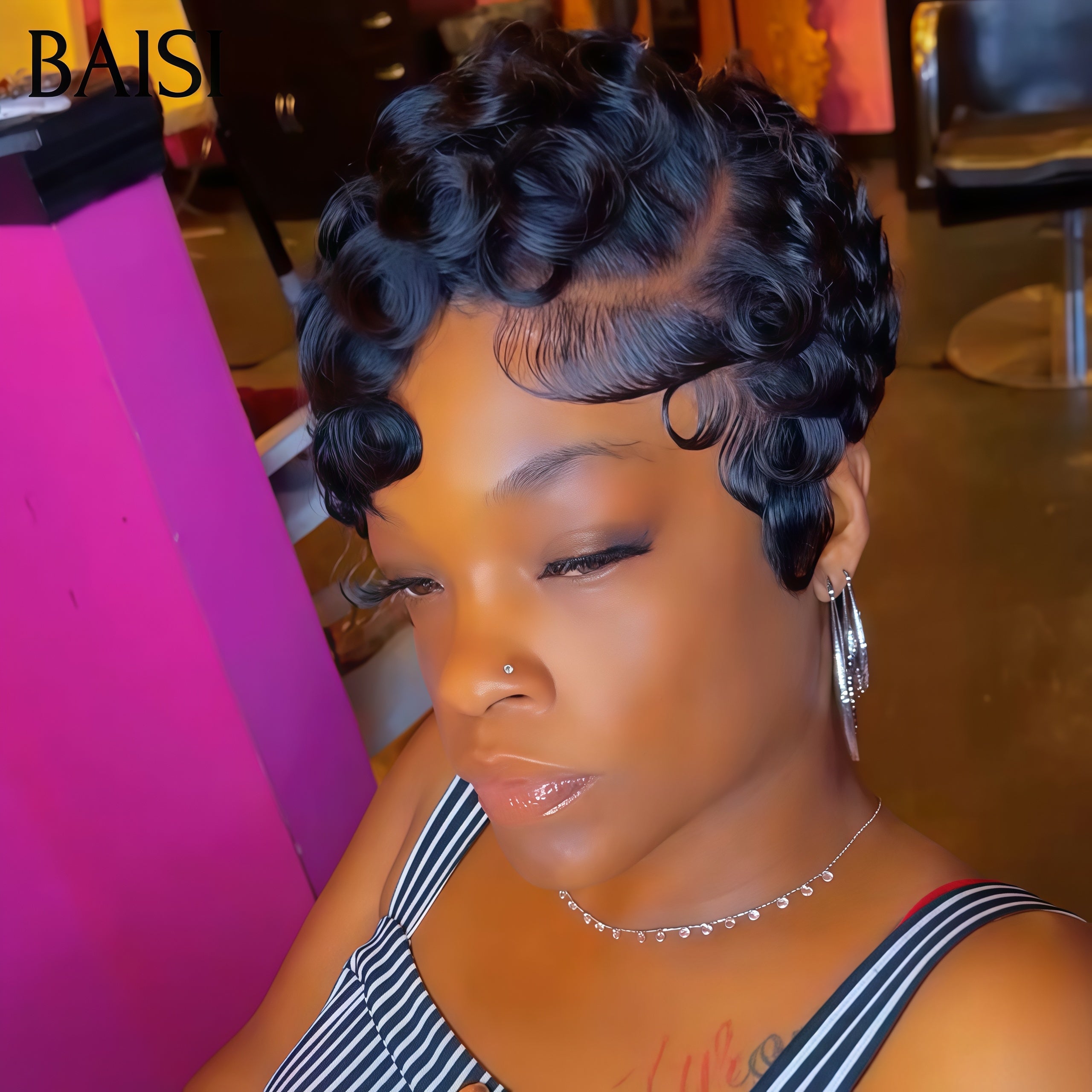 BAISI Perruques Chioma 13X4 lace frontal pixie finger wave 200% densité noir Moitié Prix 55€en 100% Cheveux Humains MP50
