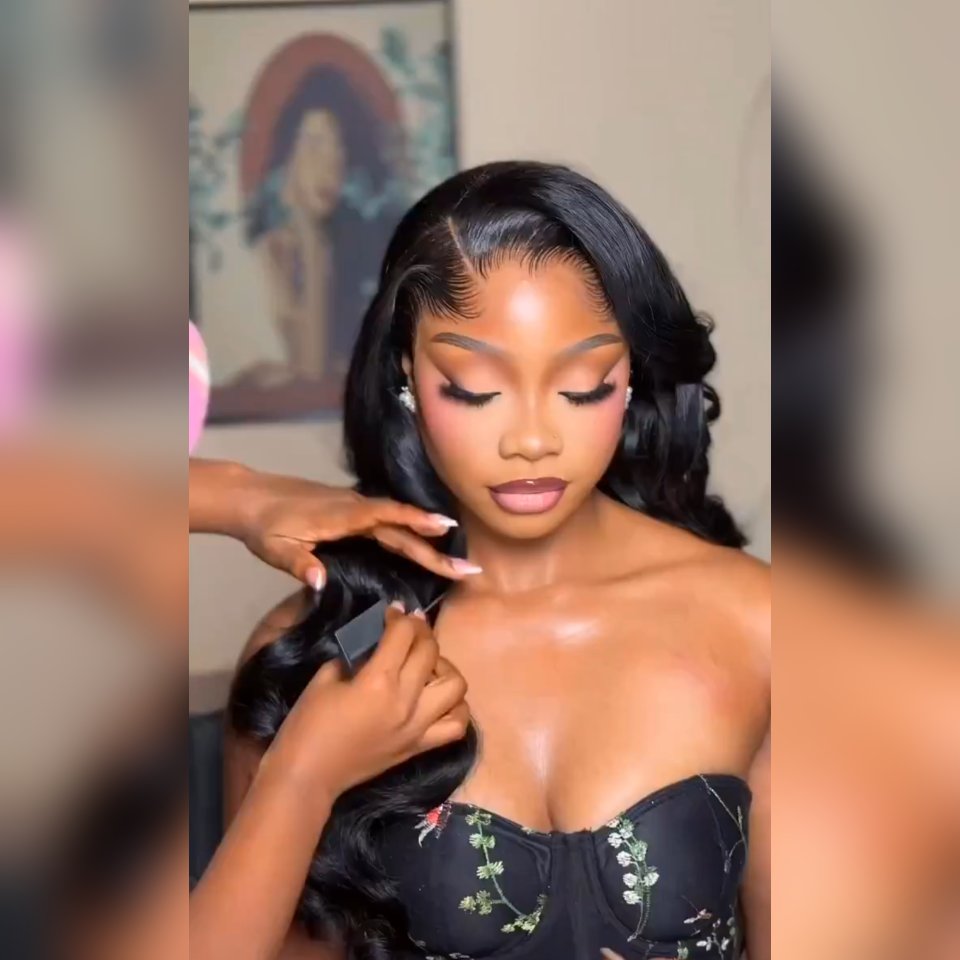 Promotion 13X4  lace frontal Perruque  Stock en France Body wave 18 pouces 100€ en naturel 100% Raw Hair Cheveux Humain Hair